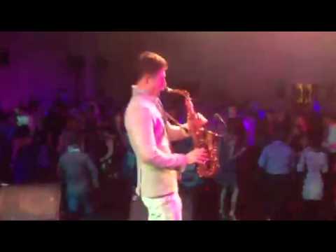 Maxigroove & Анна Ми - выступление на корпоративе в Крокус