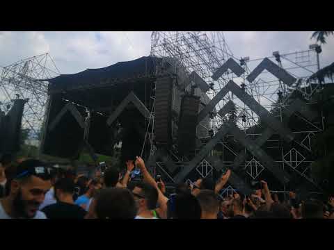 Solomun b2b Tale of Us playing Kosheen-Hide U (Chicola remix) @ Dance Arena, Exit Festival 2019