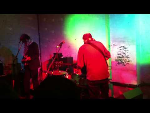 BrakesBrakesBrakes - Voodoo (new song) Live at Green Door Store 23/01/11