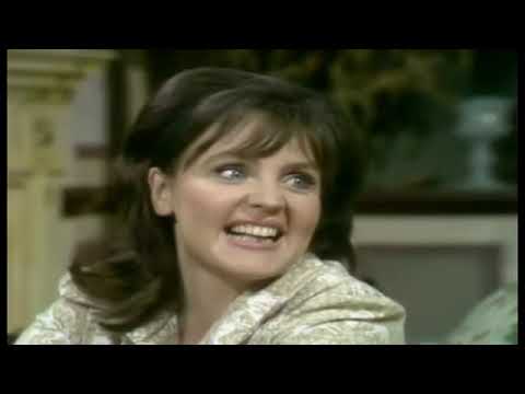 No Honestly - Episode 4 - Finding The Form - Pauline Collins