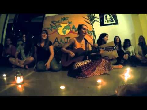 Como No Voy A Cantar - Nina And The Women - Misc Unsigned Bands