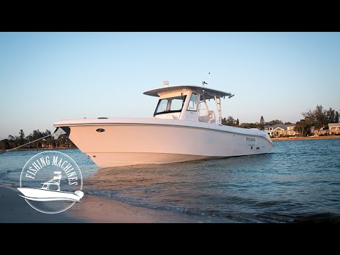 Everglades 335 CC Boat Walkthrough