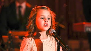 LITTLE CHRISTMAS PARTY SINGER!!