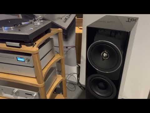 Goteborg HiFi Show  - Technics stand