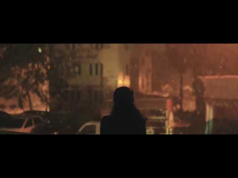 Vireshwar Das Armitage: A sequence of internal rain on a cloudy day.