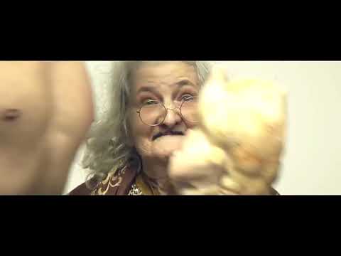 iPantellas! GLI EFFETTI DI ROVAZZI SU MIA NONNA - PARODIA Tutto Molto Interessante - iPantellas