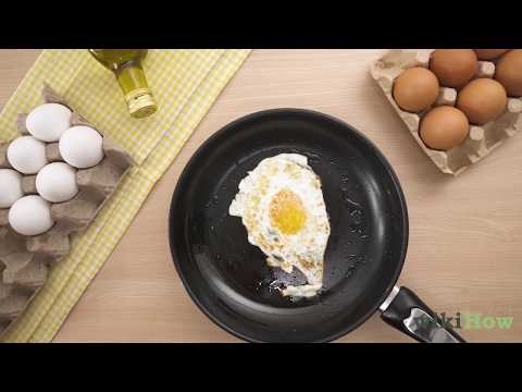 How to Cook Over Easy Eggs