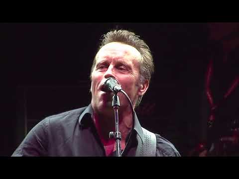 Hunters & Collectors - Do You See What I See (Live at Sound Relief)