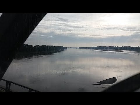 HD - Transito sul fiume Po a bordo del Frecciabianca (FB 8881) Venezia S. Lucia - Lecce