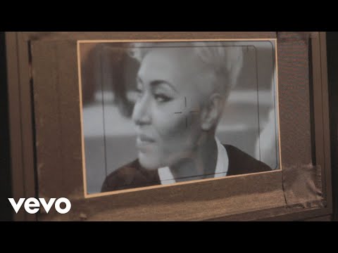 Emeli Sandé - Clown (Behind the Scenes) 