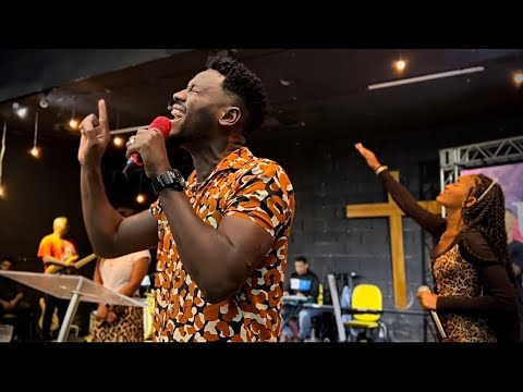 QUE VOZ, QUE UNÇÃO🔥 ELE EMOCIONOU A TODOS 😭 - Ueverton Leonardo - Família Wesley