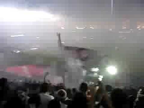 "é nós" no Espetáculo da Torcida Tricolor no Maracanã- Flu 3 x 1 ldu