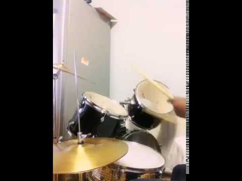Soloboii (drumming video)