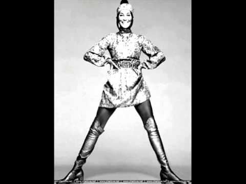 Video thumbnail for Do Right Woman, Do Right Man