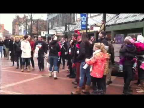 FLASHMOB Les Miserables - Do You Hear The People Sing? (Epilogue) Burlington, VT March 22, 2014
