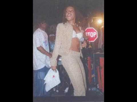 Onika Bostic Whine.wmv