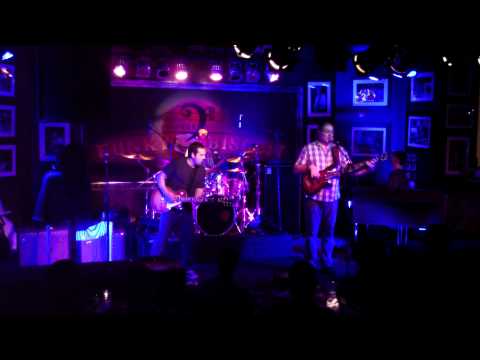 Albert Castiglia with John Ginty "Feelin' Alright" The Funky Biscuit, 12-26-2014