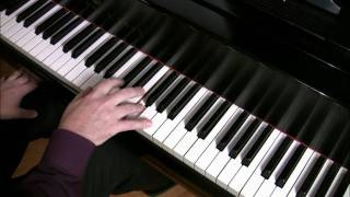 (1/2) The Single Best Piano Exercise: Broken Chords & Inversions