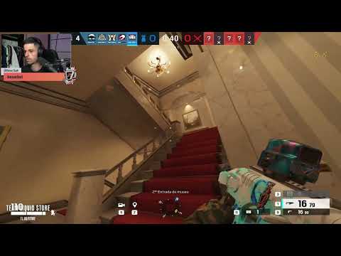 NUSS RAZAO, LEVOU UMA PEDRADA Q SLC, TU SÓ OLHOU TBM NÉ KKKK - MELHORES MOMENTOS RAINBOW SIX SIEGE