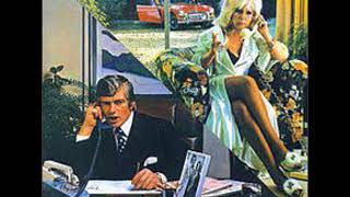 10cc   Don't Hang Up with Lyrics in Description