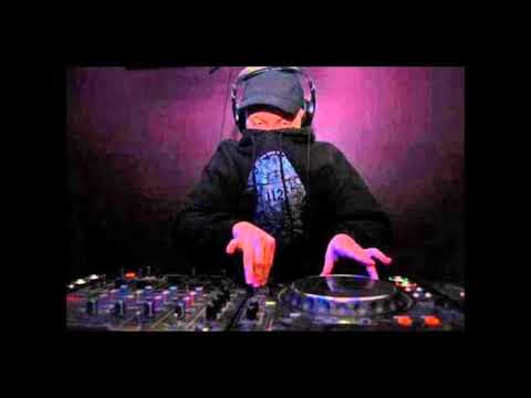 Structural | Digital Kinetic | Techstep Mix