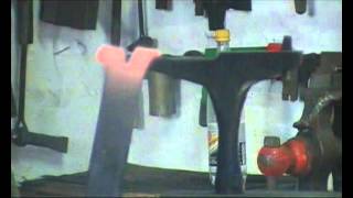 preview picture of video 'Hanging Basket Brackets - Killalabay Forge - Ray Munnelly'
