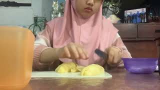 Download lagu ZAHRA FEBRI XII MIPA 5 ( HOW TO MAKE A FRENCH FRIES ) mp3 Download lagu ZAHRA FEBRI XII MIPA 5 ( HOW TO MAKE A FRENCH FRIES ) mp3