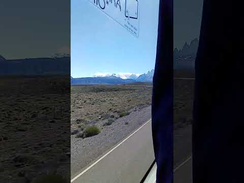 SUELO DE SANTA CRUZ  LLEGANDO A EL CHALTEN. SANTA CRUZ, ARGENTINA