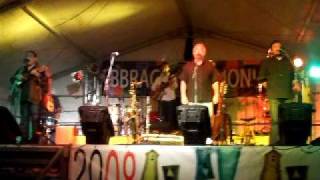 INTI ILLIMANI El pueblo unido jamas sera vencido, el pueblo unido jamas sera vencido!