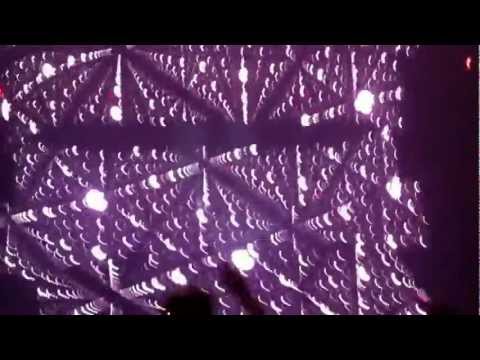 Swedish House Mafia - One Last Tour - Calling/Rage vs. Tell Me Why (pt. 4)