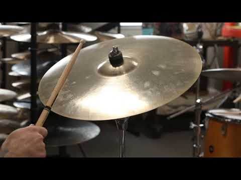 Vintage 18" Paiste Ludwig Standard Crash Cymbal 1328g image 7