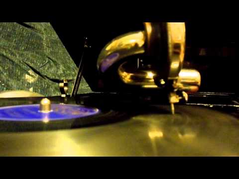 Reilly - Farley and their Onyx Club Boys- Lookin' For Love