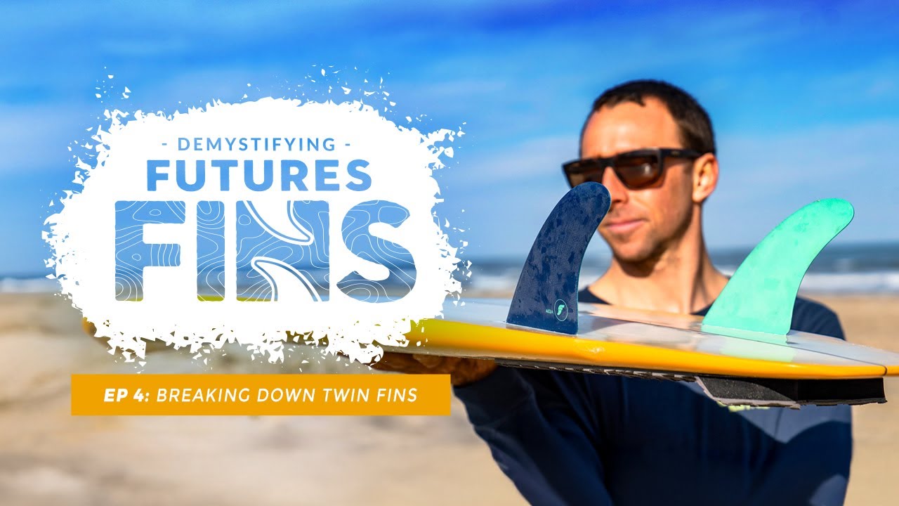 Futures Akila Fiberglass Twin + 1 Fin Set-Orange/Brown — REAL