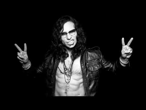 Skazi - Live Flower Power Party (20-04-2013)