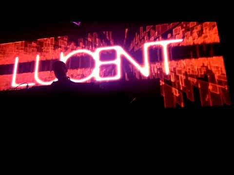 John Askew @ Somewhere Loud - John Askew - Plush