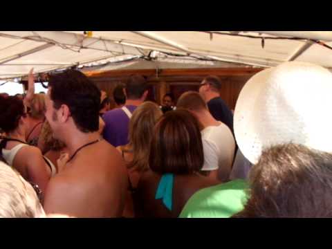 SUNceBeat 2, Sat afternoon boat party