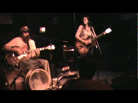 Holly Golightly and the Brokeoffs - Devil Do