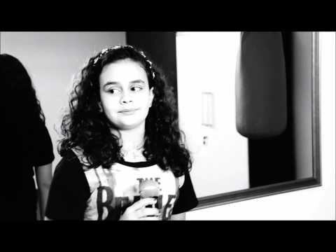 BIDELLATI-C.E.M- Yasmim Porcelo "Vejo enfim a luz brilhar" - 11/2014