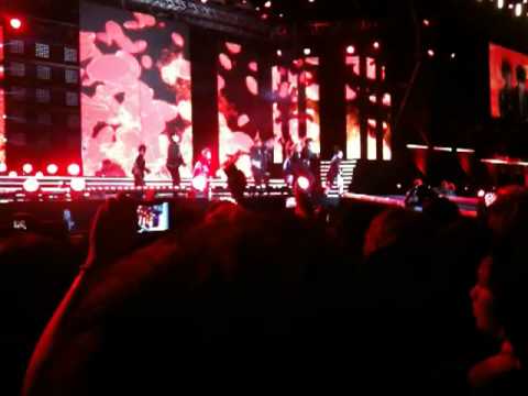 (fancam) 121111 KPOP Sydney Fest TVXQ 3