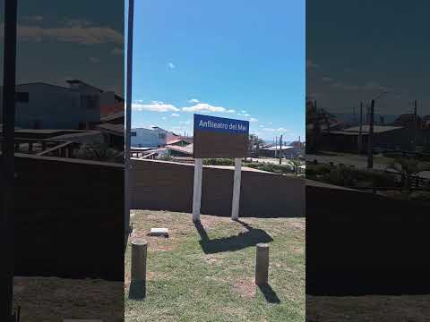 Anfiteatro del Mar, Costa Azul, Rocha.