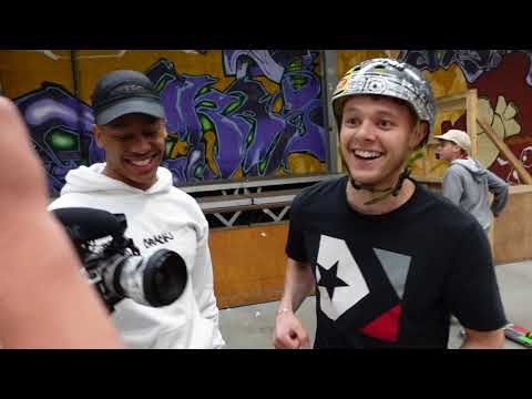 J'APPRENDS BACKFLIP !