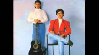Download lagu CHARLES E PIERRE - São teus olhos ( autores:Charles e Pierre) mp3 Download lagu CHARLES E PIERRE - São teus olhos ( autores:Charles e Pierre) mp3