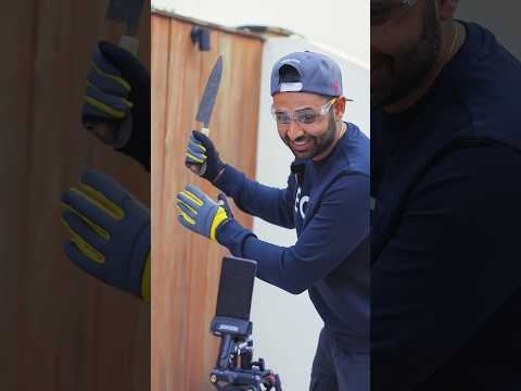 Sharpest Knife vs Smartphone!