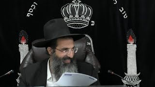 הלכות מילה - יג' - מילה ביום תענית ומילה הדוחה שבת | יורה דעה - סימן רסה - רסו | חלק 437 (הרב שי עובד) - התמונה מוצגת ישירות מתוך אתר האינטרנט יוטיוב. זכויות היוצרים בתמונה שייכות ליוצרה. קישור קרדיט למקור התוכן נמצא בתוך דף הסרטון