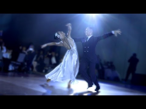 Roman Malkhasyan & Galina Detkina - Viennese Waltz I The Debutante Ball 2024