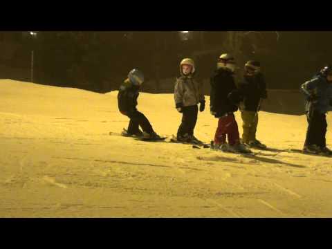 Children skiing Lommedalen age 6