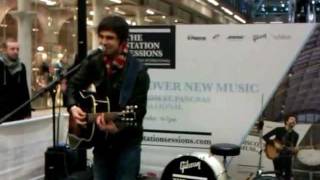 Josh Kumra - &quot;Don&#39;t go&quot; live at The Station Sessions