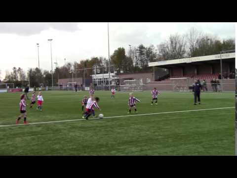 00152 Alphense Boys F11 - Thuis