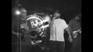 Caught In A Trap Plays Trash Bar