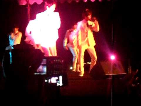 UKISS Singapore Concert 191110 - Am I That Easy